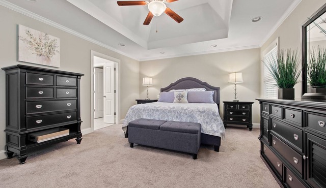 GORGEOUS 3 BEDROOM TOWNHOME LOCATED ON ESTATE LOT B