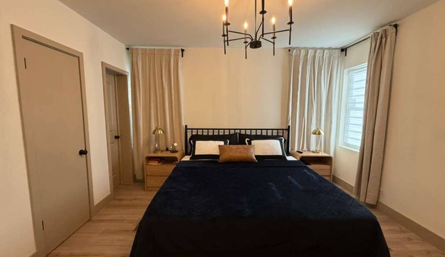 Gorgeous 3-bedroom apartment with AC in vibrant Miami