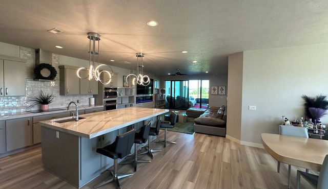 Gorgeous 3-bedroom townhome nestled in Norfolk's newest premier lake community.