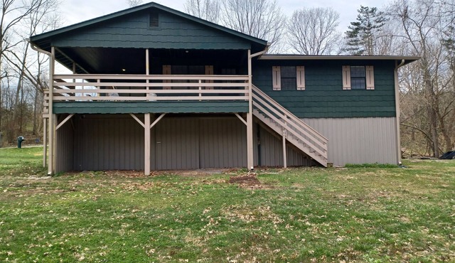 Gorgeous 3-bedroom house on the Kentucky River in charming Lawrenceburg, KY.