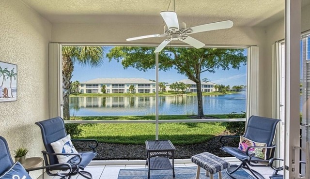 Gorgeous 3 bedroom Villa, close to Beaches & Golf, Water View, Pool Access