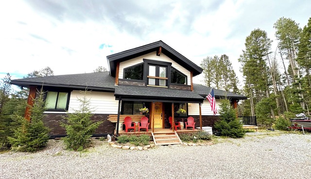 Gorgeous 4,800sq ft Conifer Mountain Home With 4 Bedrooms! Amazing Amenities!