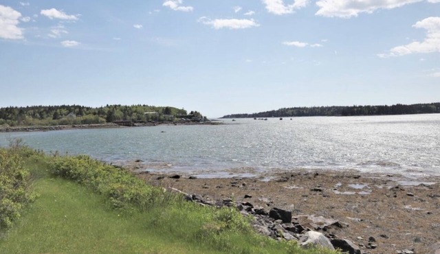 Gorgeous 5 Bed Seaside Farmhouse!