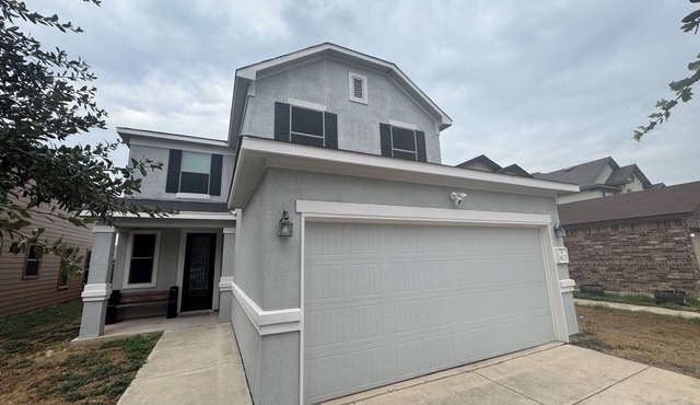 Gorgeous 5-bedroom house VERY SPACIOUS in South San Antonio