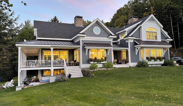 Gorgeous 5-bedroom Winnipesaukee lakefront home in Alton Bay.