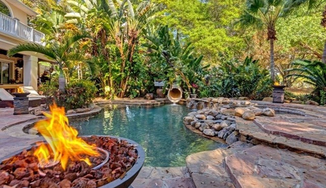 Gorgeous 62 Acre Island Estate - 10 Bedrooms in 2 Buildings
