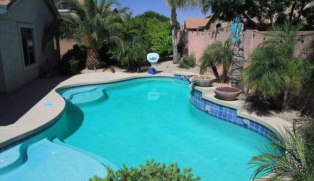 Gorgeous and updated home with pool in beautiful Surprise, AZ!