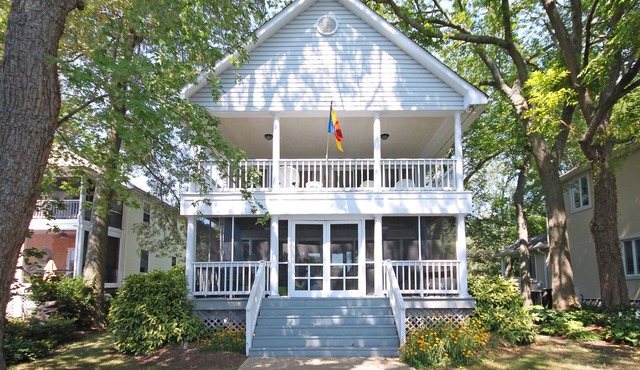 Gorgeous Annapolis Area Waterfront Home!