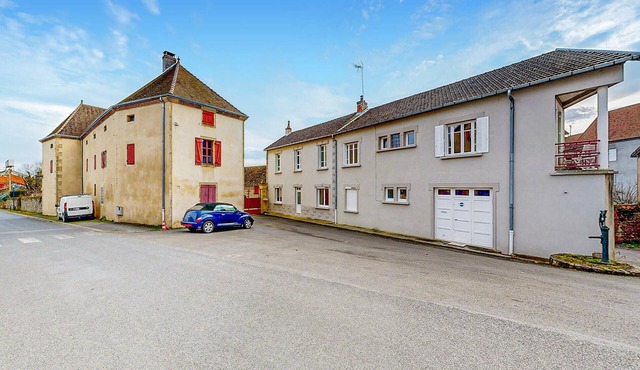 Gorgeous apartment in issy-l'évêque