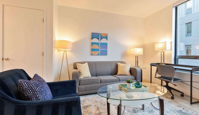Gorgeous Apt with Kitchen and Lounge