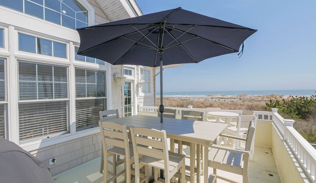 GORGEOUS BEACH FRONT HOME!