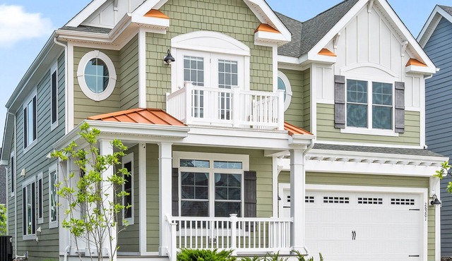 Gorgeous Beach Home in Bayside Resort! 3 Master suites!