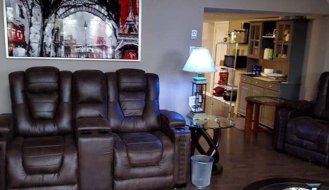 Gorgeous Beachfront High Luxury 3 Bdrm House