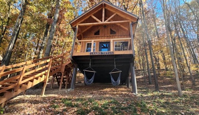 Gorgeous Cabin Great for Family Getaways in Ohio