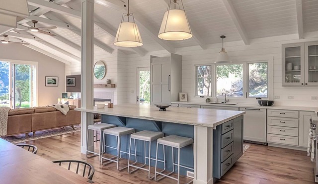 Gorgeous Carmel Valley Home with views - perfect for gathering family/friends