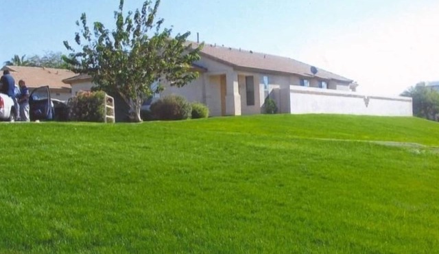 Gorgeous Clean 4 Bedroom Glendale Vacation Home + Wi-Fi