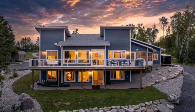 Gorgeous Cottage on Black Sturgeon Lake - Kenora, Ontario