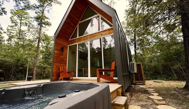 Gorgeous Cozy Cabin in Montgomery, Texas