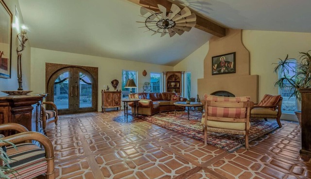 Gorgeous Custom Desert Property w/2 Homes & Pool