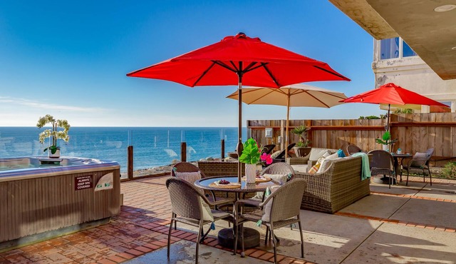 Gorgeous Eight Bedroom Oceanfront Home E396-0