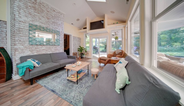 Gorgeous Erie Oasis w/ Heated Indoor Pool!