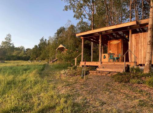 Gorgeous Finger Lakes Accommodation near Ithaca for Glamping in New York