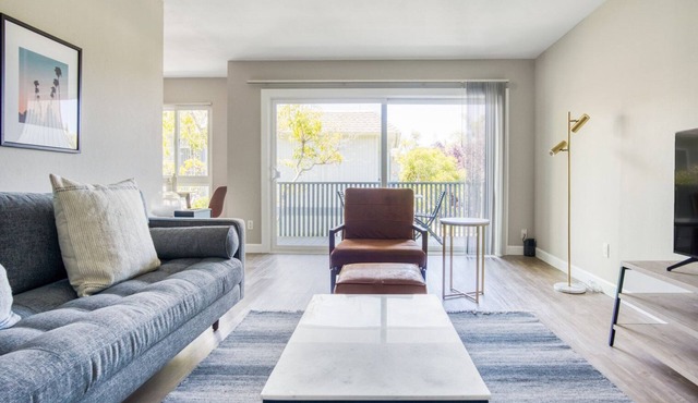 Gorgeous Foster City 1BR w/Pool, W/D, Gym, near highways, by Blueground