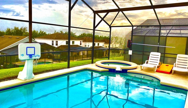 ⭐️Gorgeous-Gated-Spacious-⭐️Modern & Updated-Game room-Pool-Min. to Disney-Wi-Fi