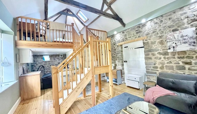 Gorgeous Georgian Cottage, Hampers, Fast Wifi, Pets Welcome!