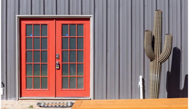 Gorgeous Guesthouse Near Amazing Downtown