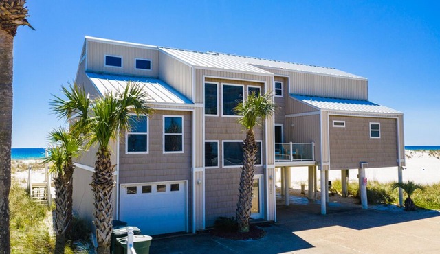Gorgeous Gulf Front Home - Perfect for Families and Weddings!