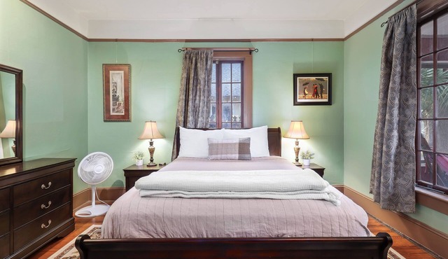 Gorgeous, Historic Downtown Home – Tucked into UF!