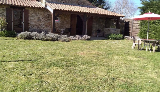 Gorgeous Holiday Home in Loubejac with Garden