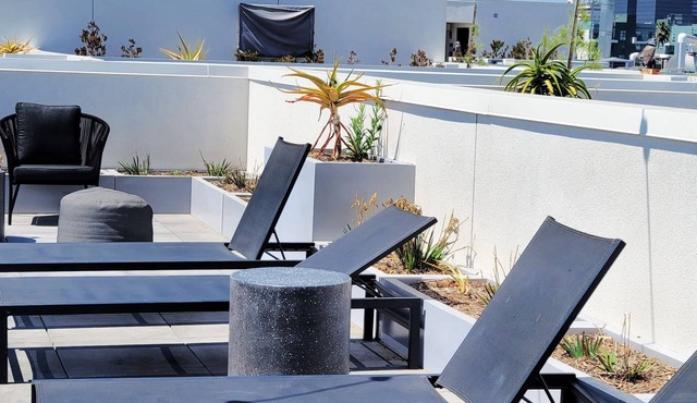 Gorgeous Hollywood studio
