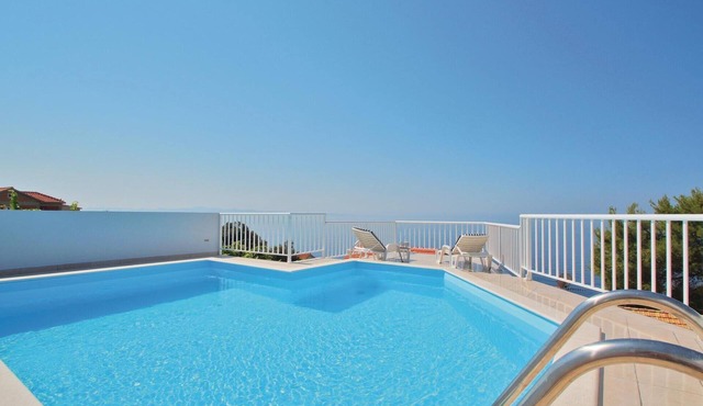 Gorgeous home in Dingac-Potocine