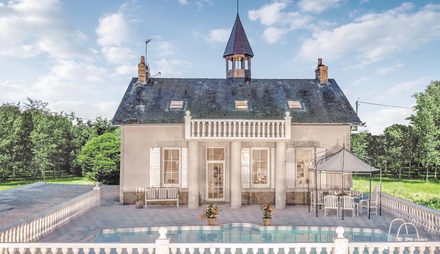 Gorgeous home in Ardentes with private swimming pool, can be inside or outside