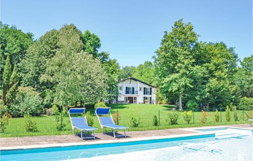 Gorgeous Home In Ascain