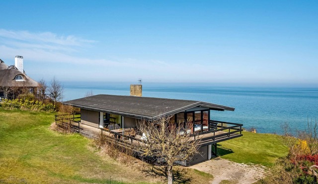 Gorgeous home in Asnæs with WiFi