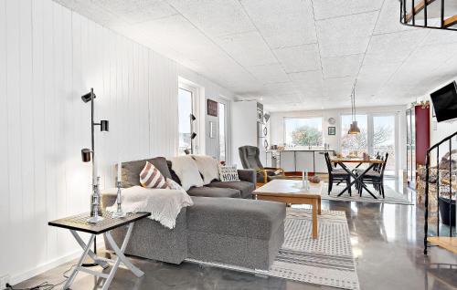 Gorgeous Home In Assens With Kitchen