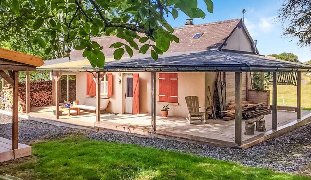 Gorgeous home in Besmont with Wi-Fi