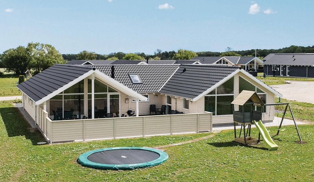 Gorgeous home in Bogense with sauna