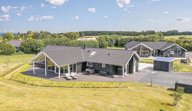 Gorgeous home in Bogense with WiFi