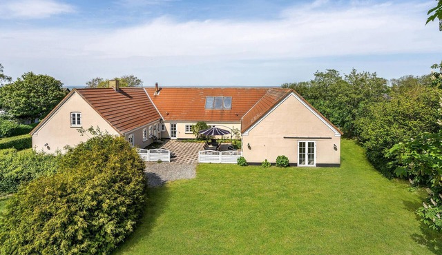 Gorgeous home in Bogense with WiFi