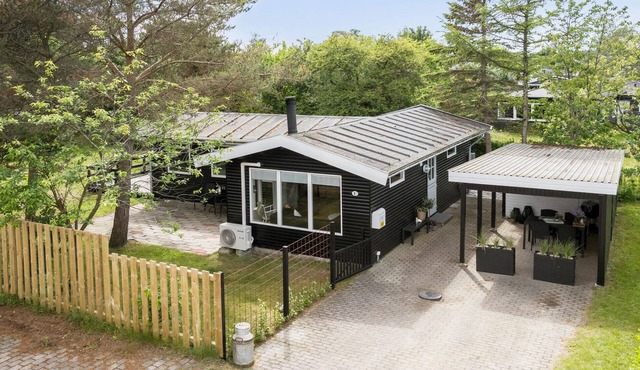 Gorgeous home in Børkop with sauna