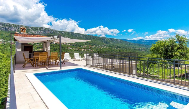 Gorgeous home in Bribir
