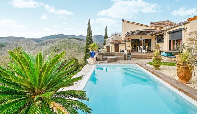 Gorgeous home in Cendras with WiFi