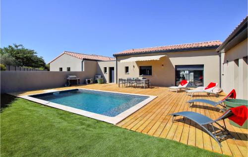 Gorgeous Home In Cléon D' Andran