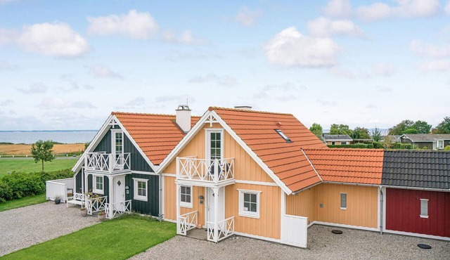 Gorgeous home in Brenderup Fyn