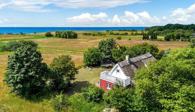 Gorgeous home in Karrebæksminde with WiFi