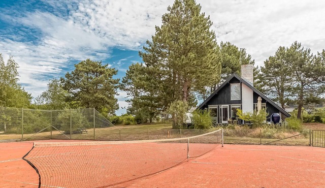 Gorgeous home in Sjællands Odde